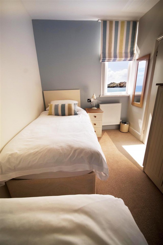 room 0